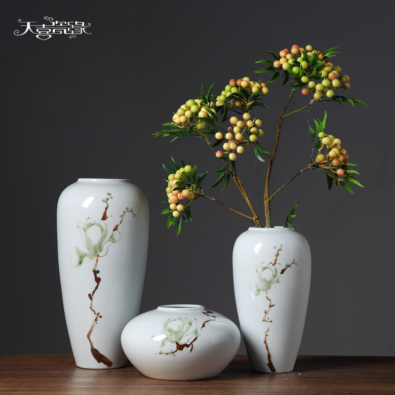 Modern new Chinese style ceramic vase furnishing articles sitting room TV cabinet table flower vase creative decorative dried flowers