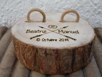 Customized Mori wedding ring box wedding hanger wedding flag European and American wedding decoration products customization