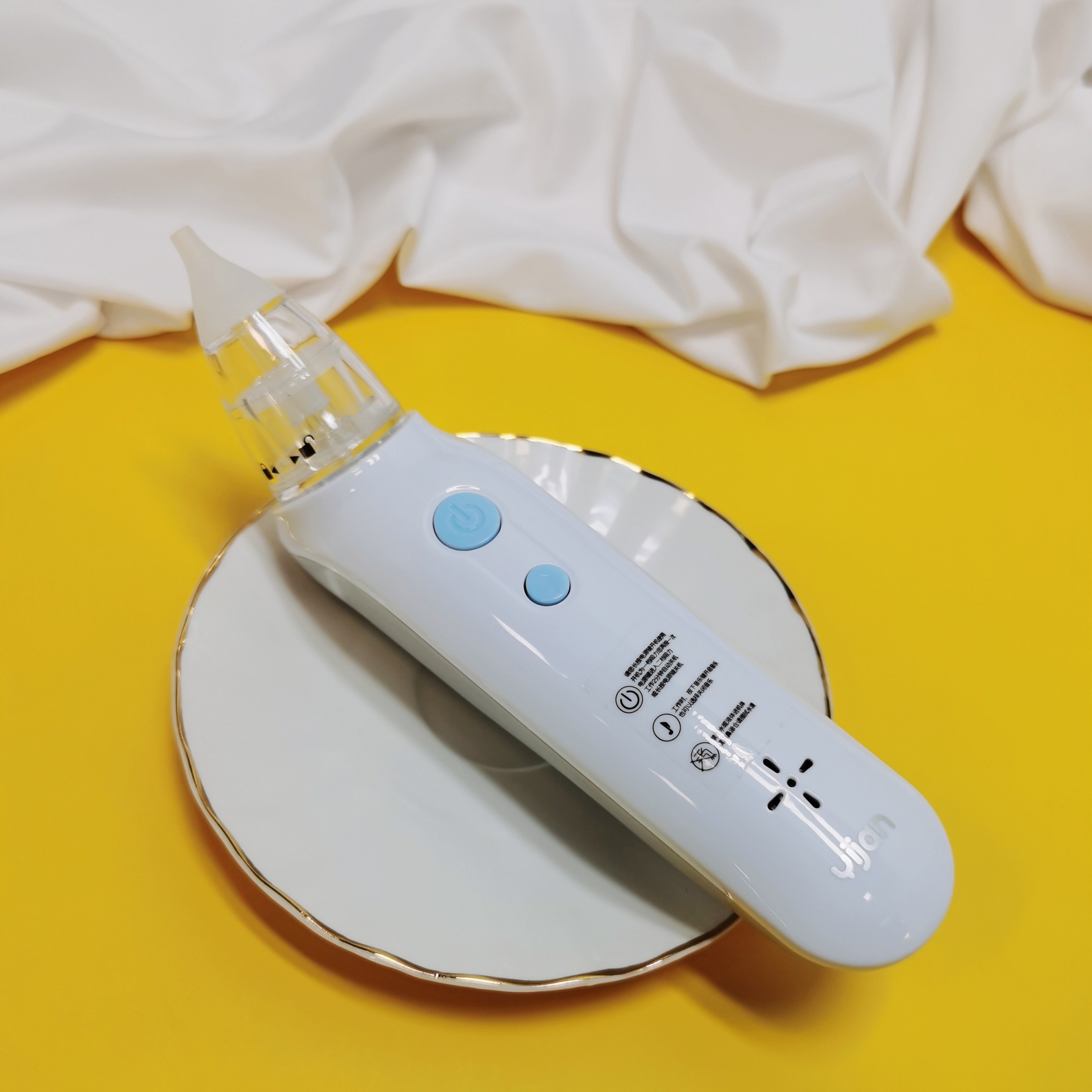 能让宝宝乖乖配合的洗鼻器-萌主成长记