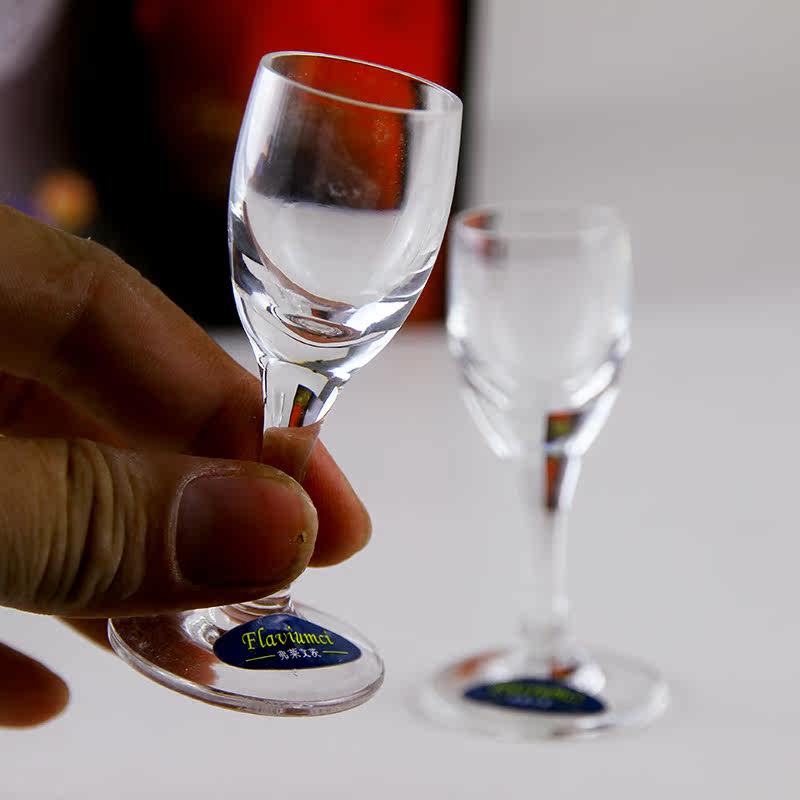 【安誉达家居专营店】弗莱纹茨无铅玻璃高脚白酒杯烈酒杯 茅台酒杯