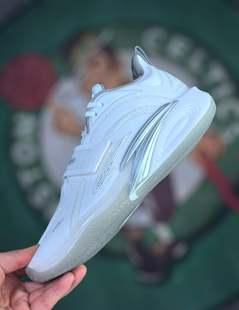 安踏kai欧文一代 白幽灵 母亲节少年版 实战篮球鞋 312431199