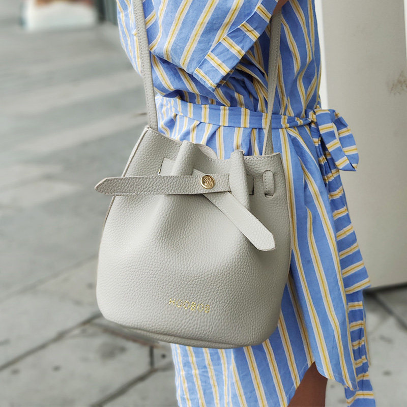 水桶包ins单肩斜挎包2018新款简约百搭时尚仙女水桶小包包日韩风