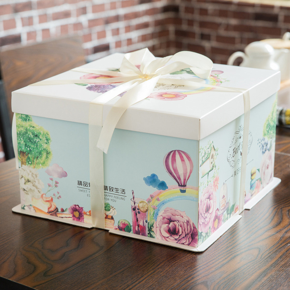 批发生日蛋糕盒子烘焙食品方形包装盒6/8/10/12/14寸三体盒 定制