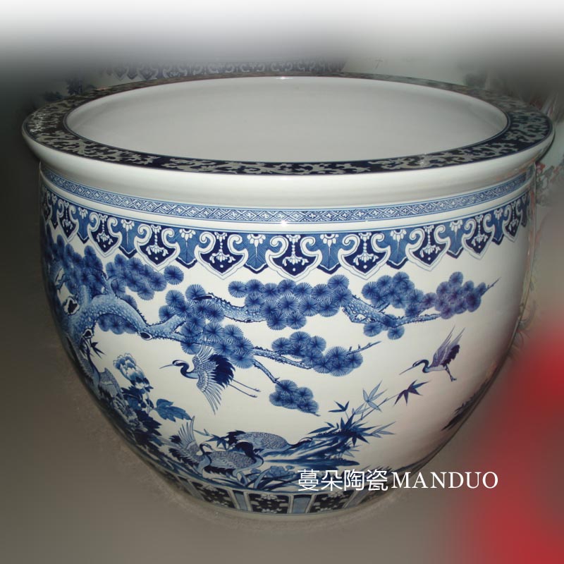 Jingdezhen blue and white crane, pine needle 18 cranes hand - made porcelain art 90 large diameter cylinder 70 high VAT