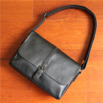 Threebox mens bag Trendy postman bag casual mens shoulder bag clamshell messenger bag Japanese and Korean mens and womens student backpack