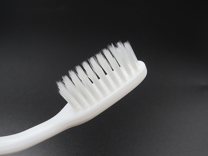 包邮正品10支装三椒牙刷成人防滑大头细丝软毛家用牙刷035_7折现价18