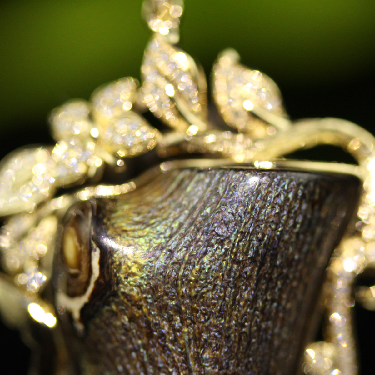 深海金珊瑚女士吊坠