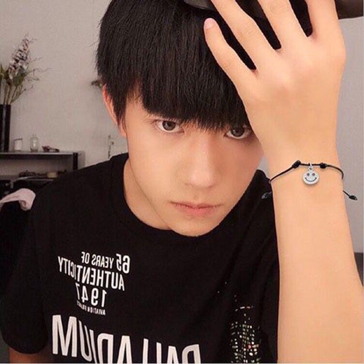 tfboy同款易烊千玺韩版钛钢时尚简约个性笑脸手链细手绳闺蜜情侣