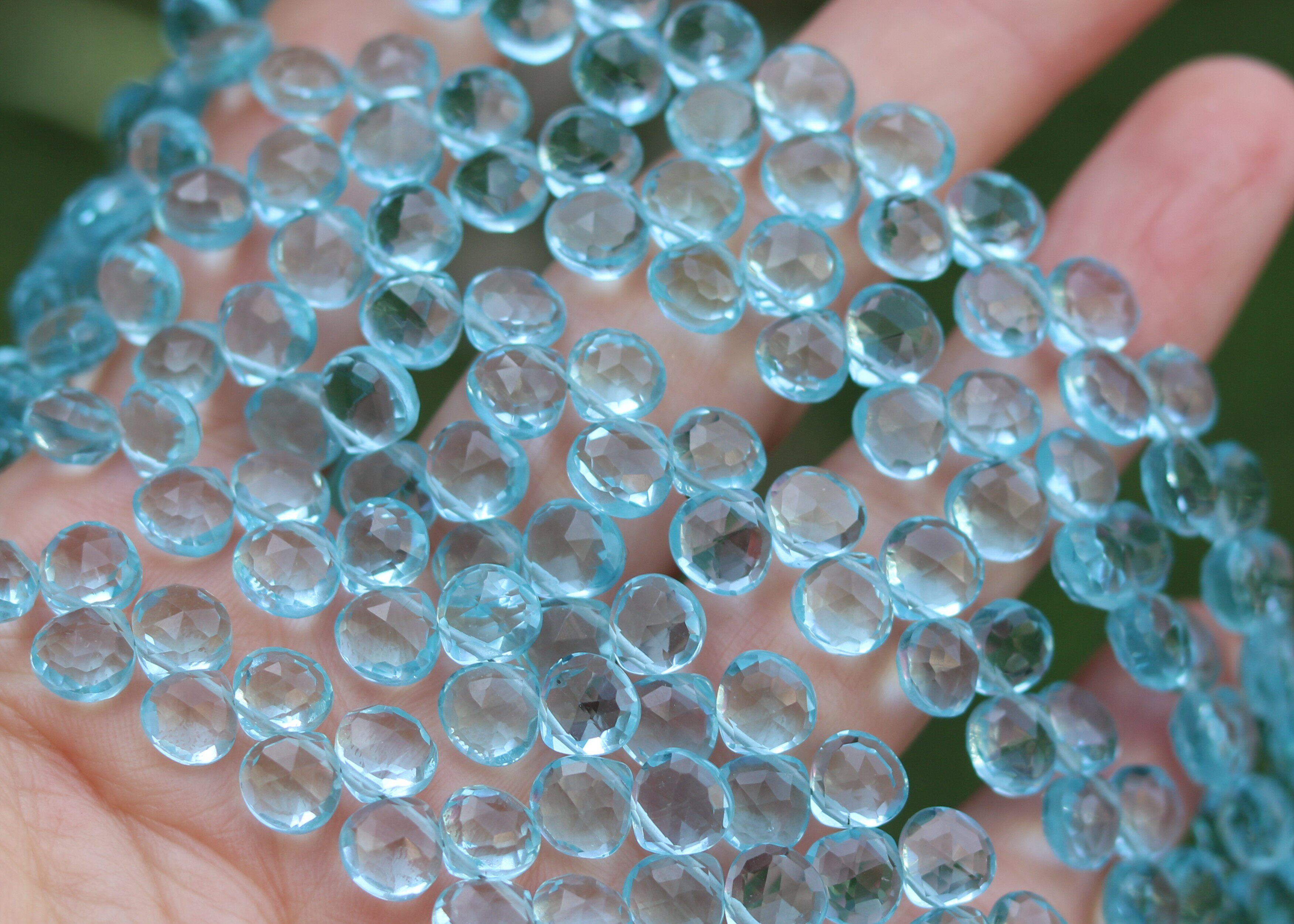 天空蓝石英石刻面心形散珠 手工手链项链绕线diy吊坠耳环配珠