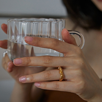 Wearring European and American advanced sense of Twist ring female cold wind Net red temperament simple East Gate