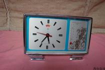 Early landscape painting meter Polaris alarm clock mechanical winding old seat clock nostalgic old used objects