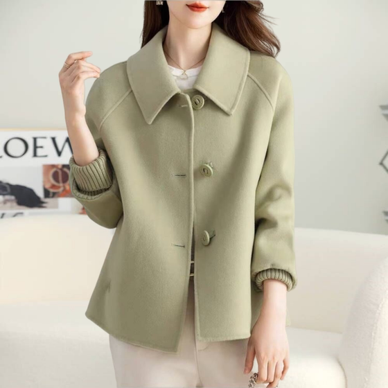 Double -sided velvet coat ladies autumn and winter hair coat high -end fashion spring double -sided velvet small short top
Double -sided velvet coat ladies autumn and winter hair coat high -end fashion spring double -sided velvet small short top