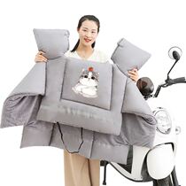 Electric motorcycles are thickened in winter with velvet and thickened cold-proof battery tram bicycle rainproof and windproof cover to keep warm