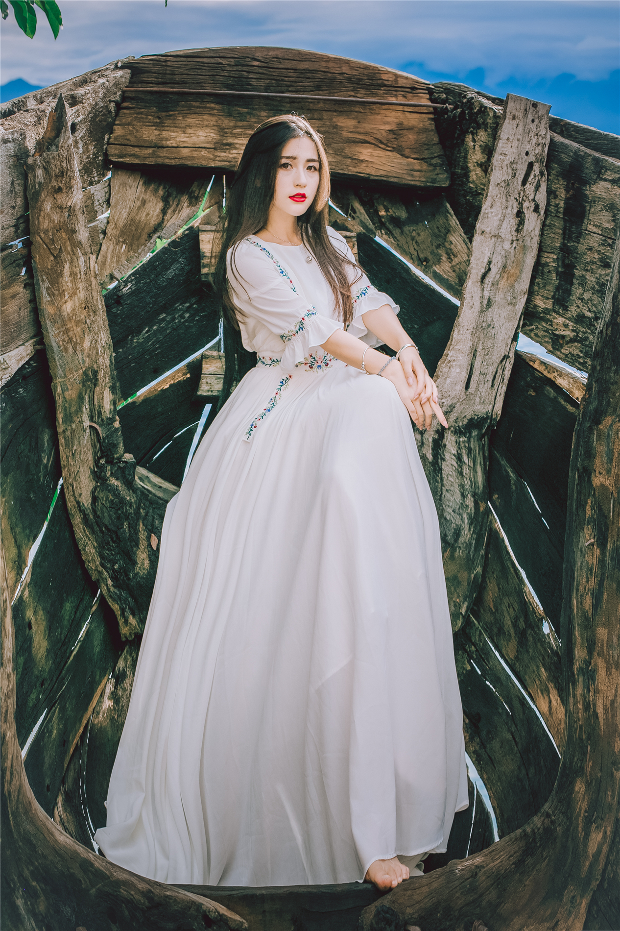 2017夏复古文艺刺绣长裙女神连衣裙#实拍