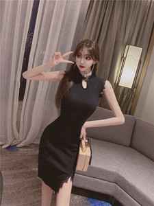 Women’s knitted hollow cheongsam slit temperament sexy fashion slim buttock dress