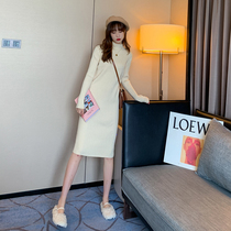 Knit-woven dress woman autumn winter 2022 new Korean version of body repair with long knee half high collar bottom sweater skirt