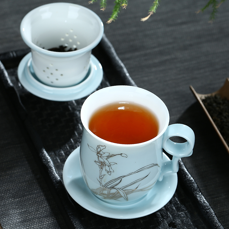 Jingdezhen ceramic filter cups with cover glass office personal cup tea celadon make tea cup set