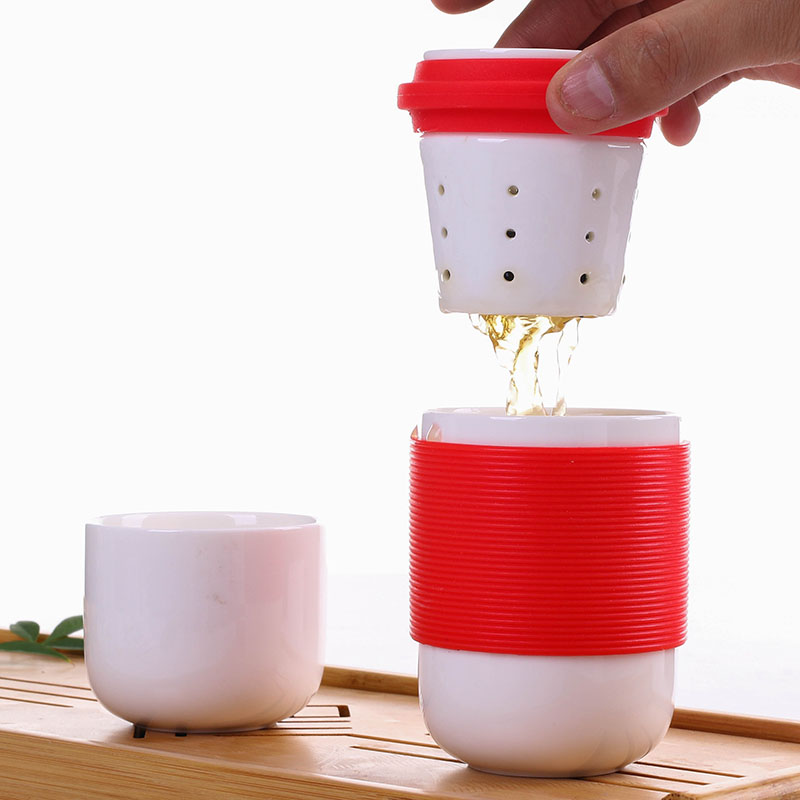 White porcelain kung fu tea set travel simple single portable travel ceramic cups crack cup a pot of a cup