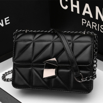 France DUDK Nameplate Small Scent Breeze Genuine Leather Bag Girl 2021 New Tide 100 Hitch Superior Sensal Satchel Girl Bag