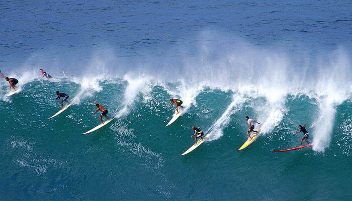 高品质冲浪板,体验刺激的冲浪运动