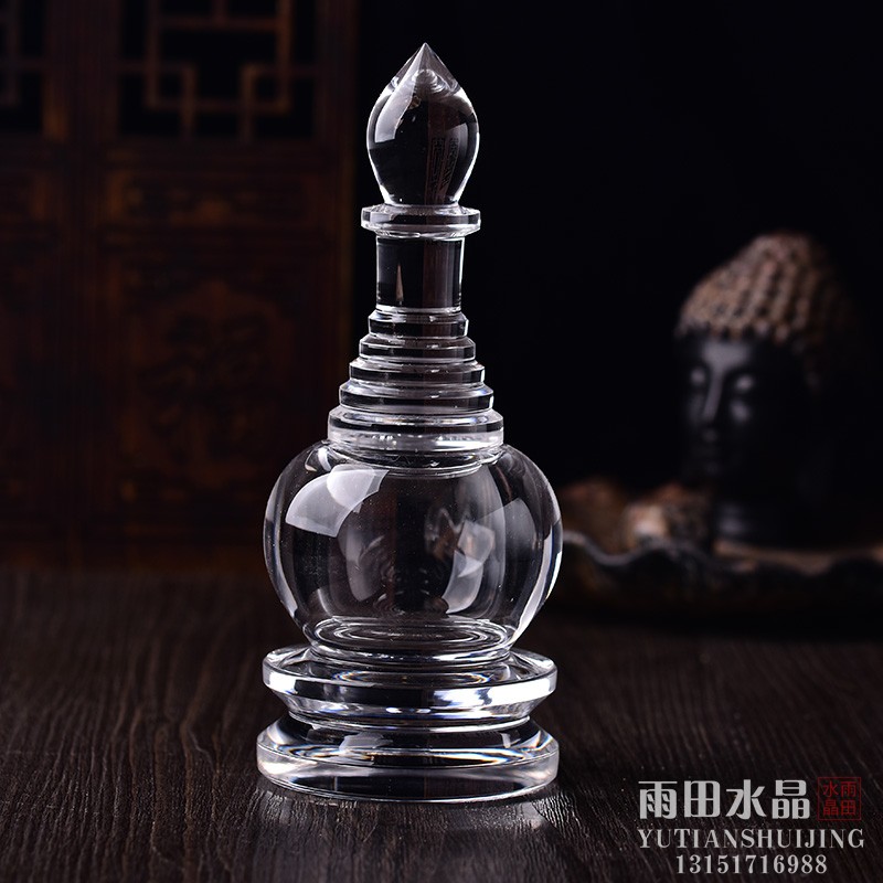 Natural crystal stupa pagoda with a white crystal tower stupa ornaments Gwu knot bottle