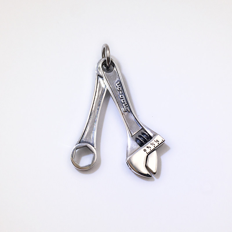 不拘 925银作旧扳手男士吊坠 硬朗个性潮人工