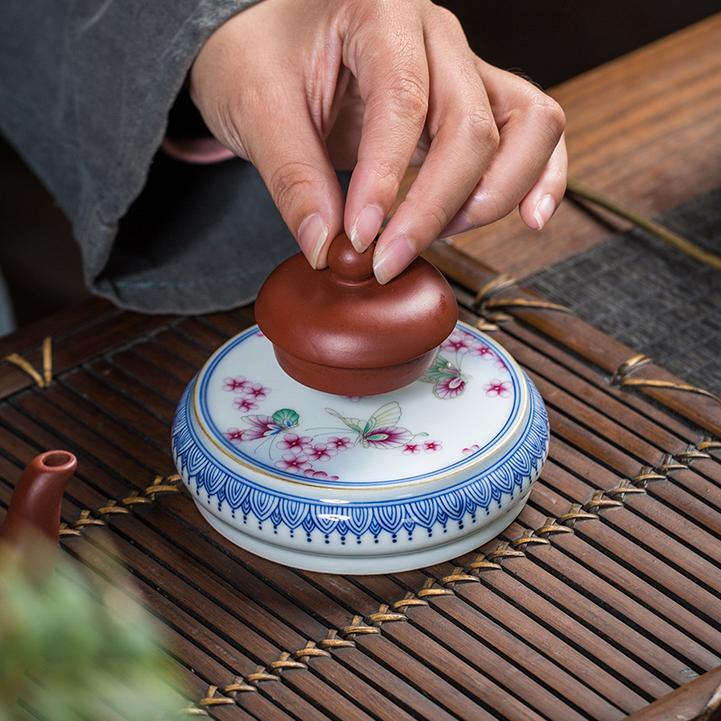 The Owl up jingdezhen ceramics by hand kung fu tea accessories large blue and white colored enamel cover lid doesn