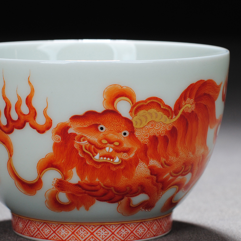 【 7.5 】 jingdezhen pure manual hand - made heavy industry alum red lion master sample tea cup