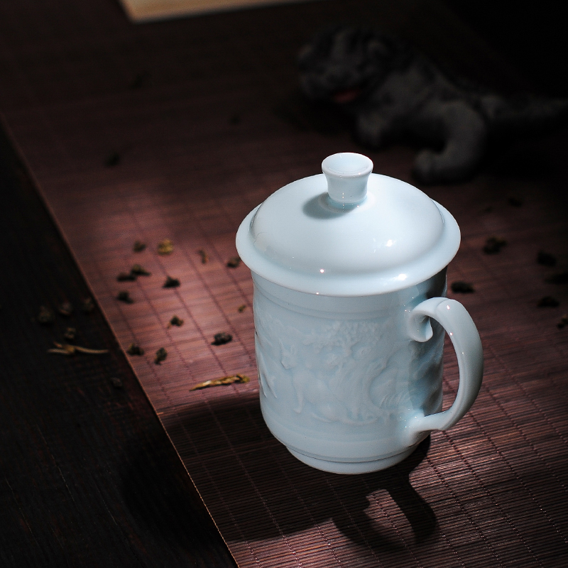 Office of jingdezhen ceramic cup manually relief with cover cup zodiac dog cup tea large meeting