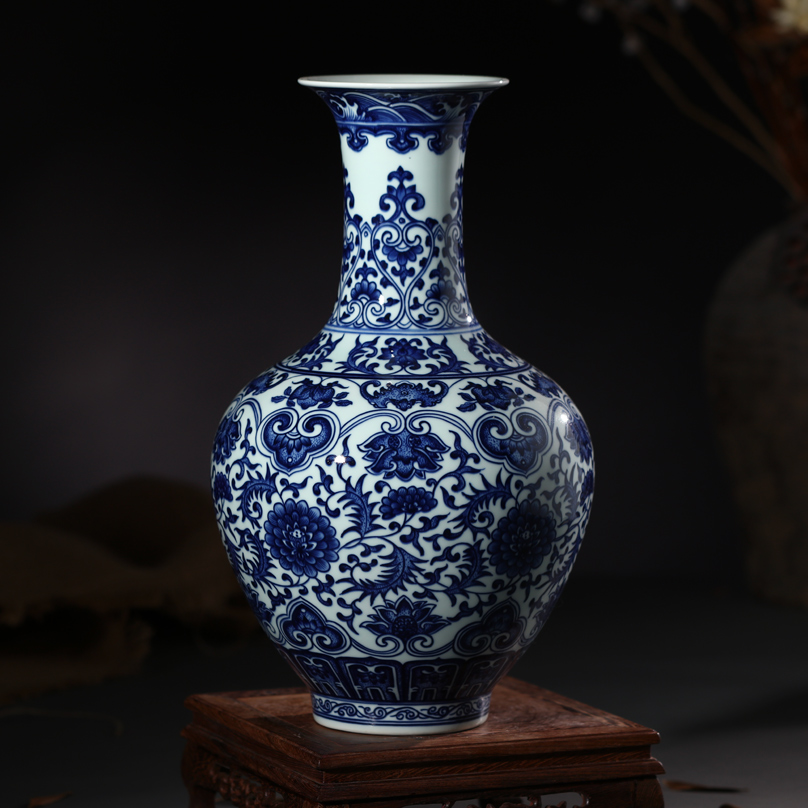 Jingdezhen ceramic antique blue and white porcelain vase put lotus flower grain furnishing articles modern living room of Chinese style household crafts