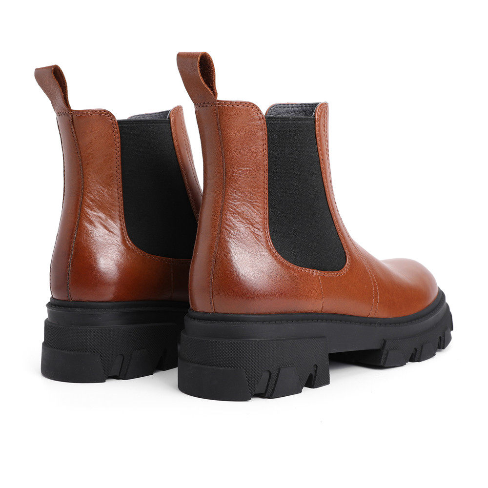 森达厚底休闲女显百搭切尔西短靴z8052dd0