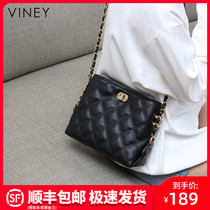 women's small bag 2022 new fashionable all match crossbody bag summer leather chain bag autumn winter 2021 small bag armpit bag