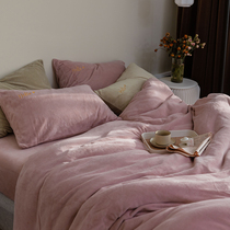 ins morandi pink embroidered autumn winter warm milk suede 4 pieces of pure color bed sheet Coral Fleece Bed