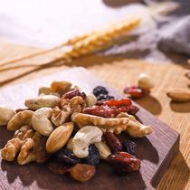 250g of the daily nuts are in bulk