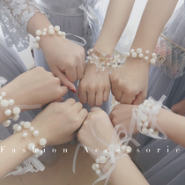 Korean bride wrist flower bridesmaid sister hand flower simple white pearl wedding ceremony childrens watch performance bracelet flower