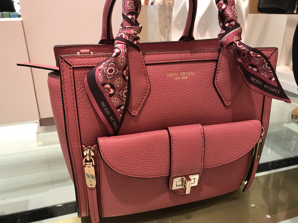 lv三合一鏈條包折痕 Henri Bendel 二合一 手提斜挎包 優雅氣質 實用百搭 意大利牛皮 lv三合一假包