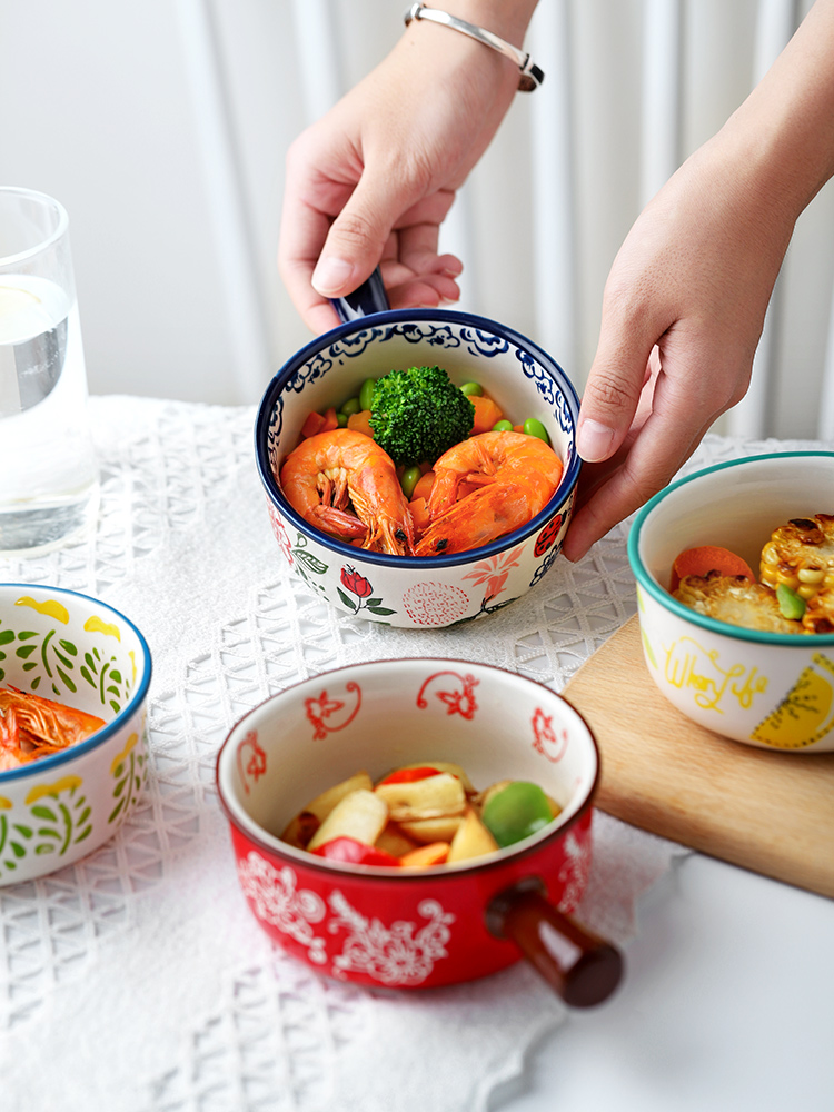 Japanese take a small bowl with the handle a single children 's creative students, lovely tableware ceramics super bowl of soup bowl