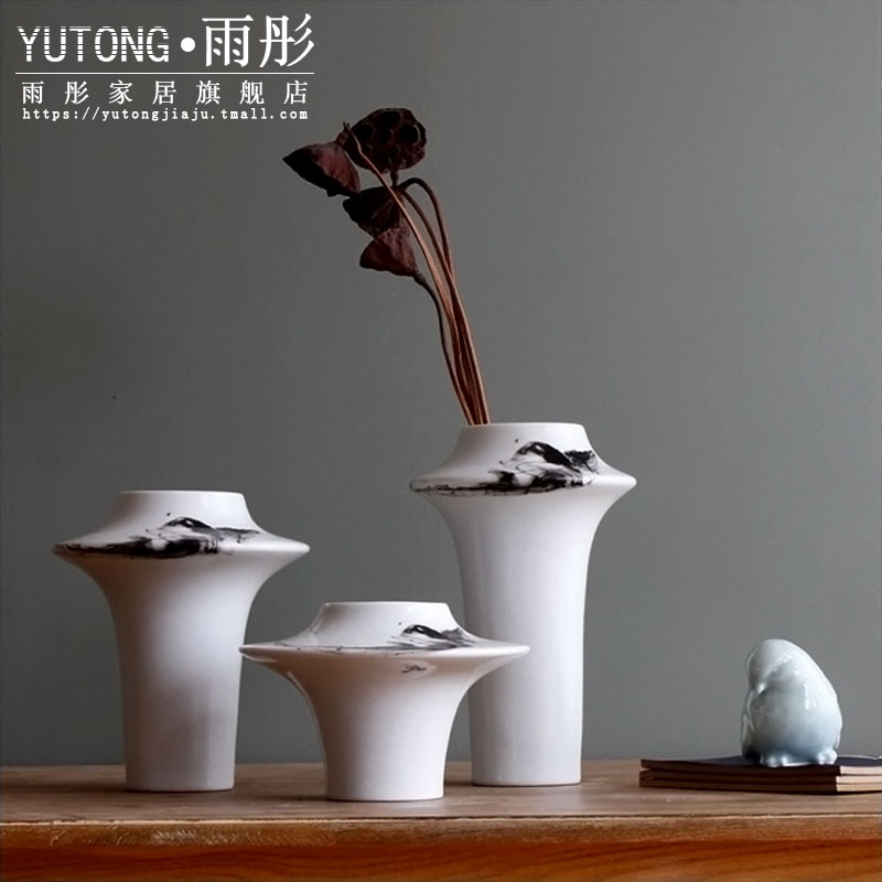 Jingdezhen ceramic creative contracted and I and fashionable sitting room white household decorative vase furnishing articles dried flowers flower arrangement