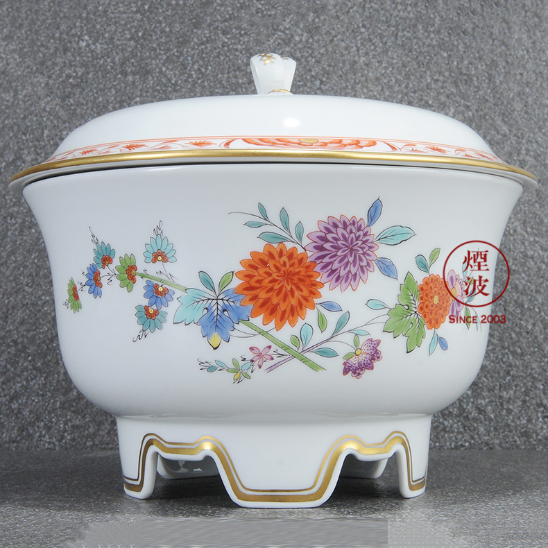 German mason MEISSEN porcelain Paris series of coloured drawing or pattern Indian painting of flowers and cookies box of candy box POTS