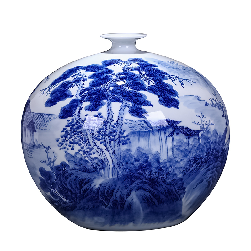 Jingdezhen ceramics famous master hand antique Chinese blue and white porcelain vases, flower arrangement rich ancient frame is placed in the living room