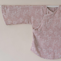 Spot traditional Chinese style one-piece big silk jacquard satin spring and autumn single-layer inverted big sleeve top