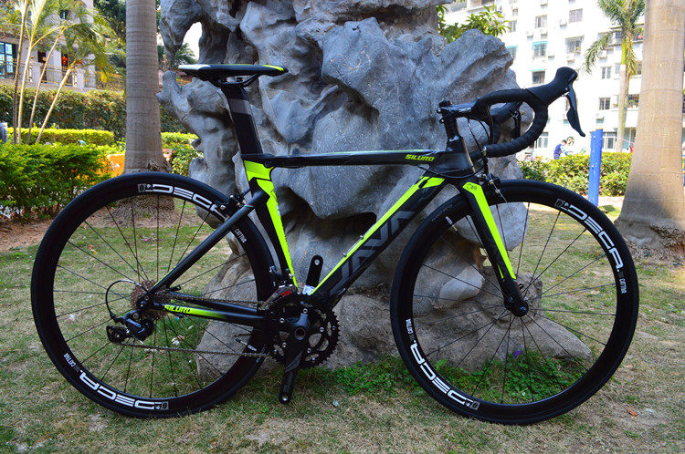 java佳沃 siluro2鱼雷 r3000套件18速铝合金破风公路车