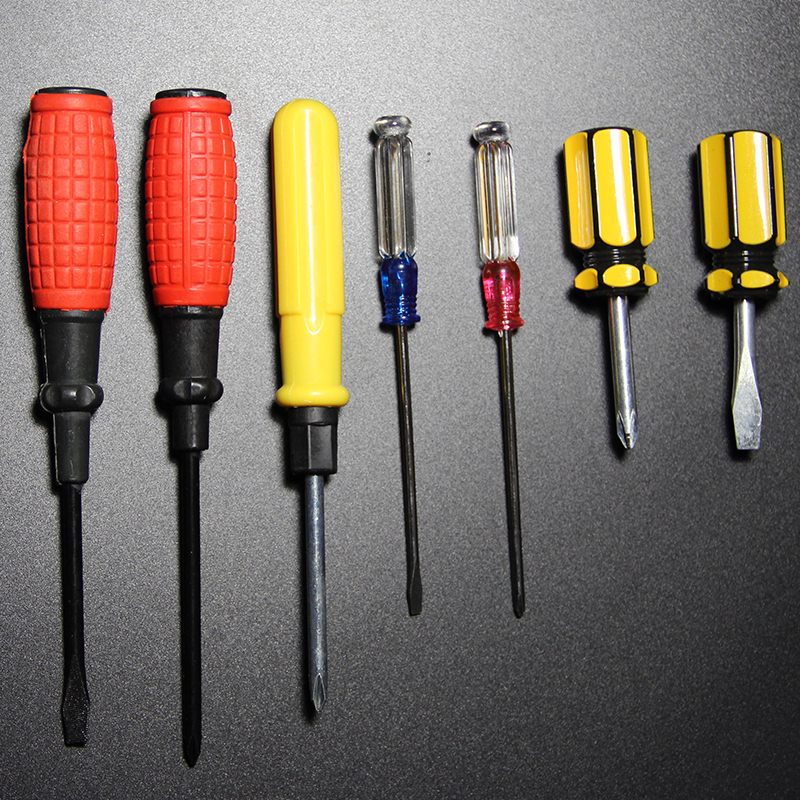 Maintenance of the word cross screwdriver head home multifunction small screwdriver portable Roof head screwdriver