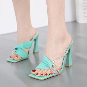 Lazada women sandals fashion design sense Rhinestone open toe high heel hollow out sandals for women