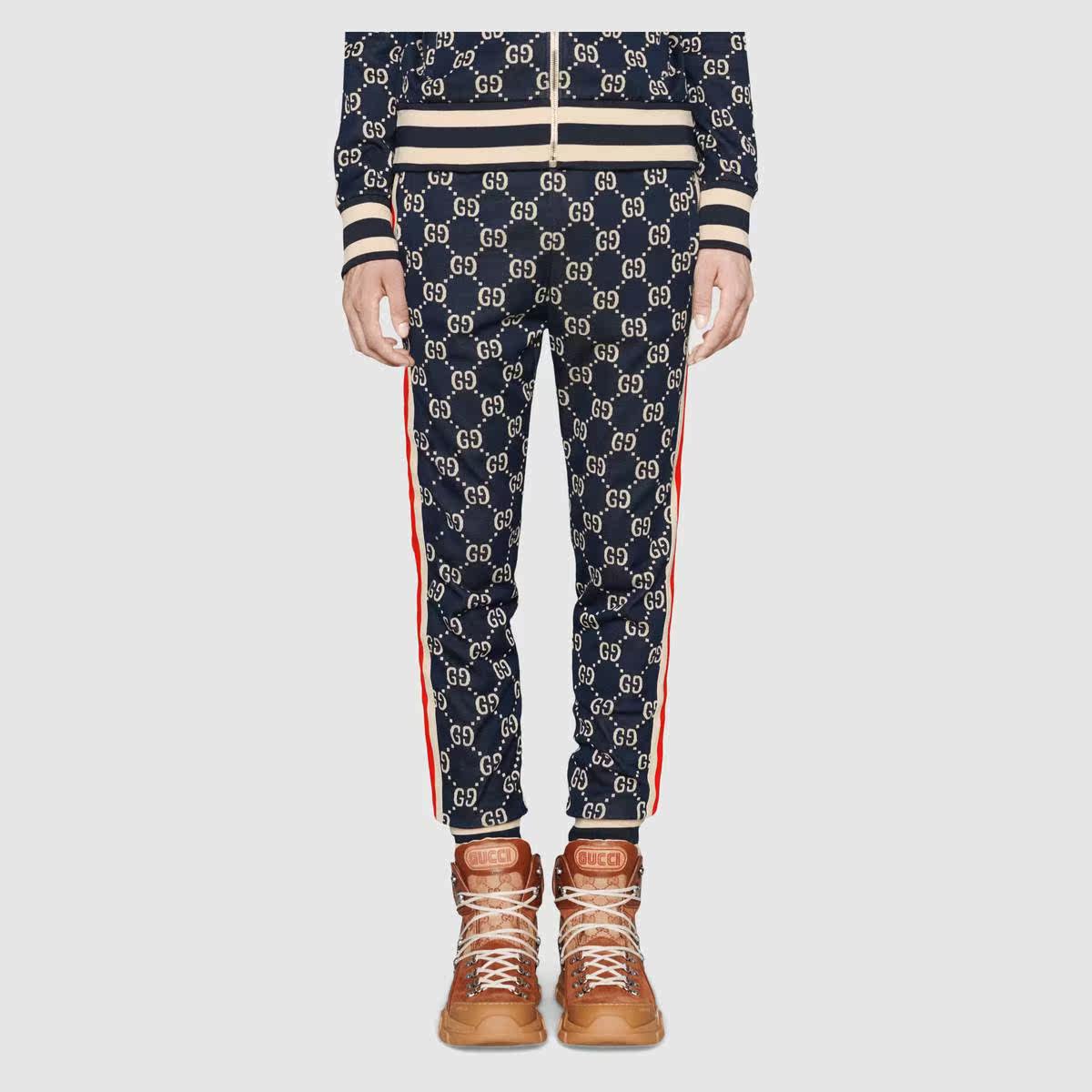 gucci 爆款logo卫裤 l 890欧 折后6200