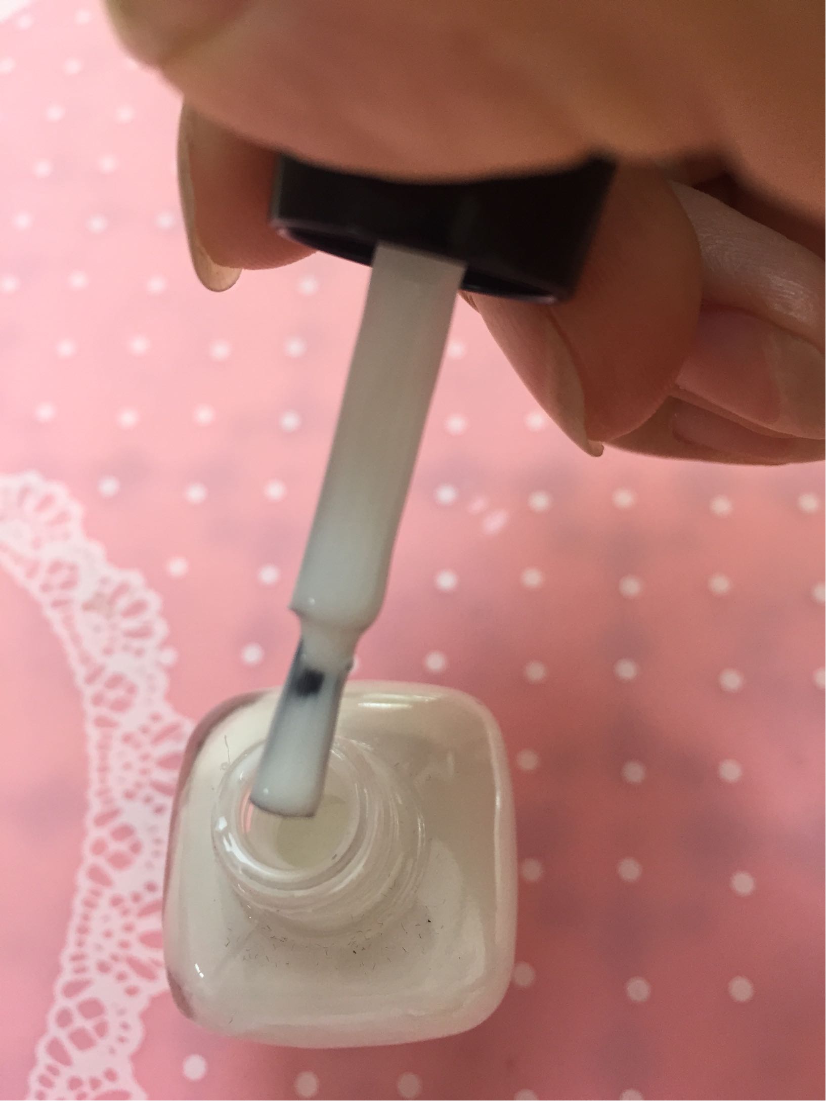 健康可剥甲油 百搭白色怎么样是什么级别的,轻奢级产品使用一个月感受,第7张 健康可剥甲油 百搭白色怎么样是什么级别的,轻奢级产品使用一个月感受,第7张