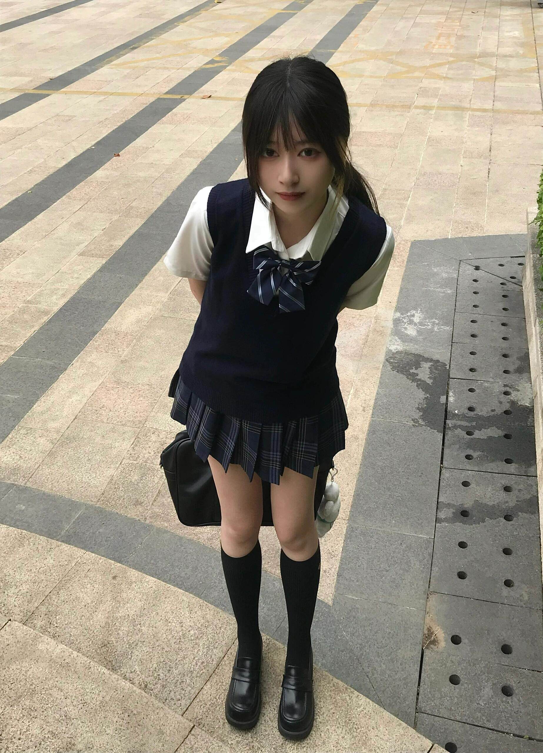 学院风校供感灰色毛衣jk马甲背心女日系基础款针织老头衫无袖上衣