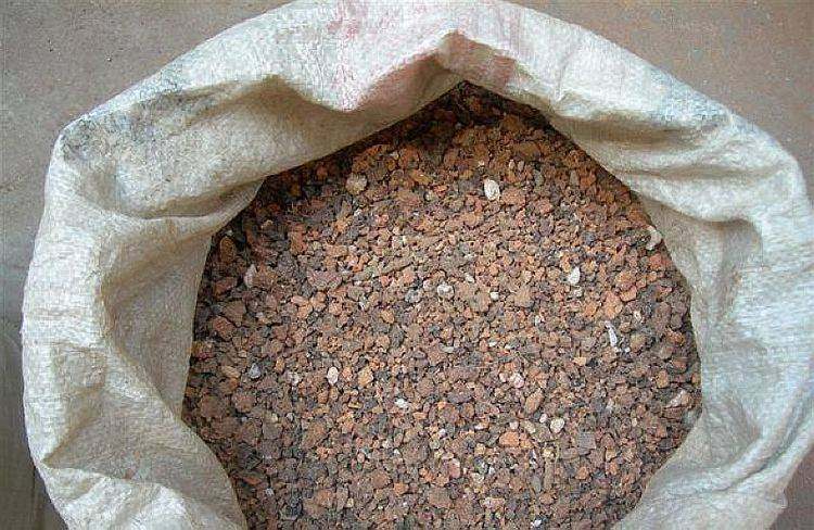 煤渣配土,好用又不花钱