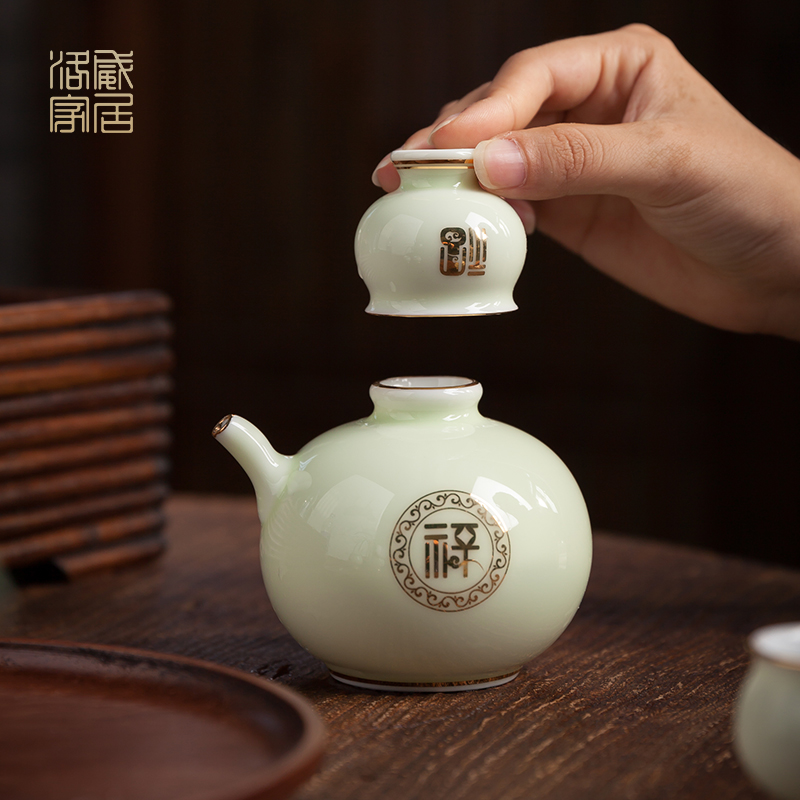 The new 2020 wine suits for Chinese liquor cup small jingdezhen high - grade he its drank hot hip household gifts