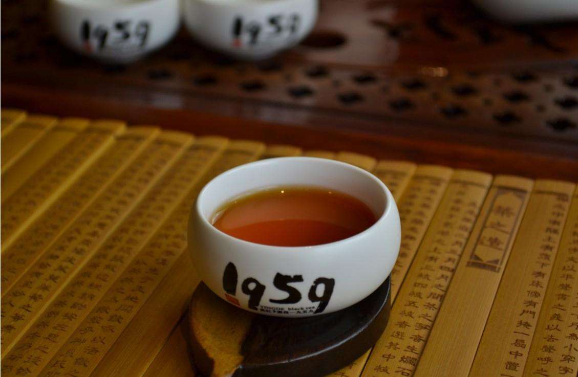 一杯祁门红茶的“香、色、味”56